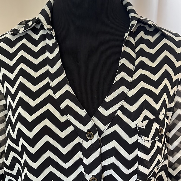 ❤️3/$15❤️ Lined Mini Dress - Picture 2 of 16